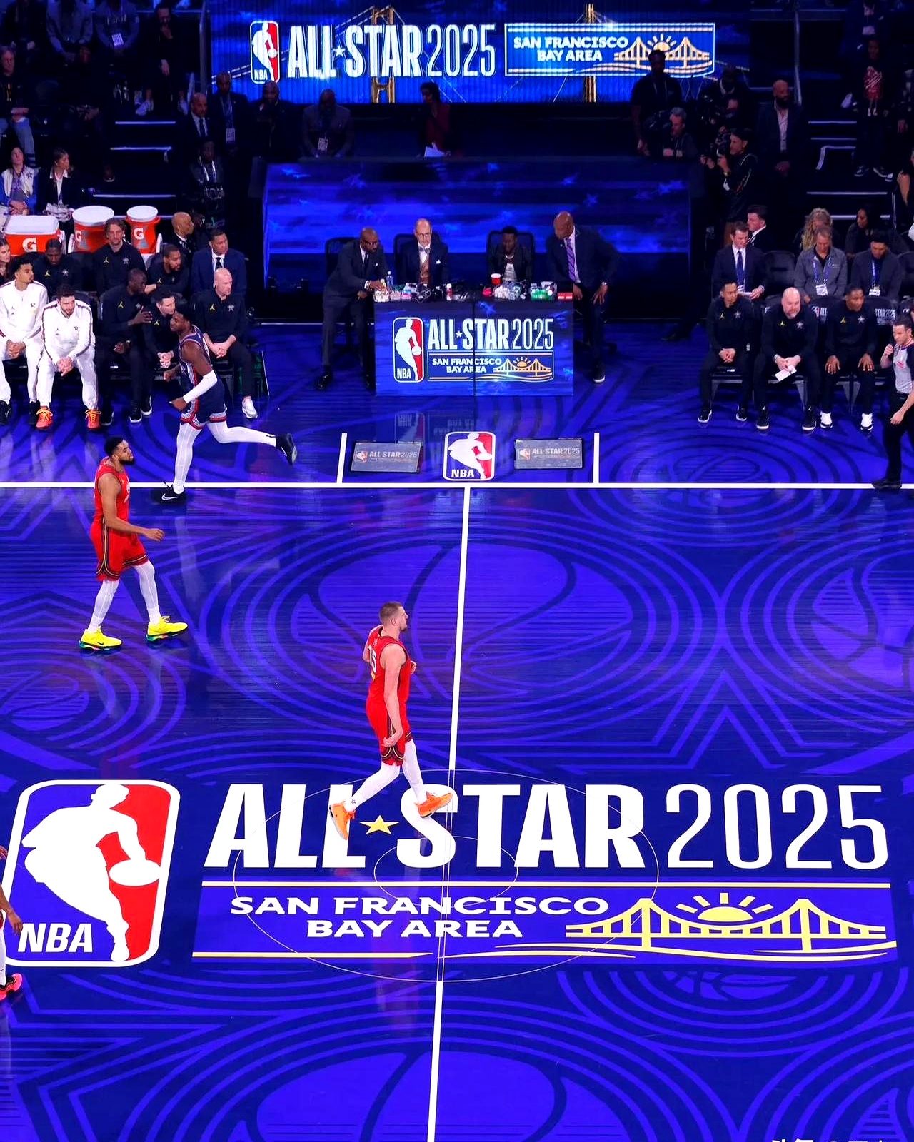 关于篮网全队参与加时胜利，团队意识彰显的信息