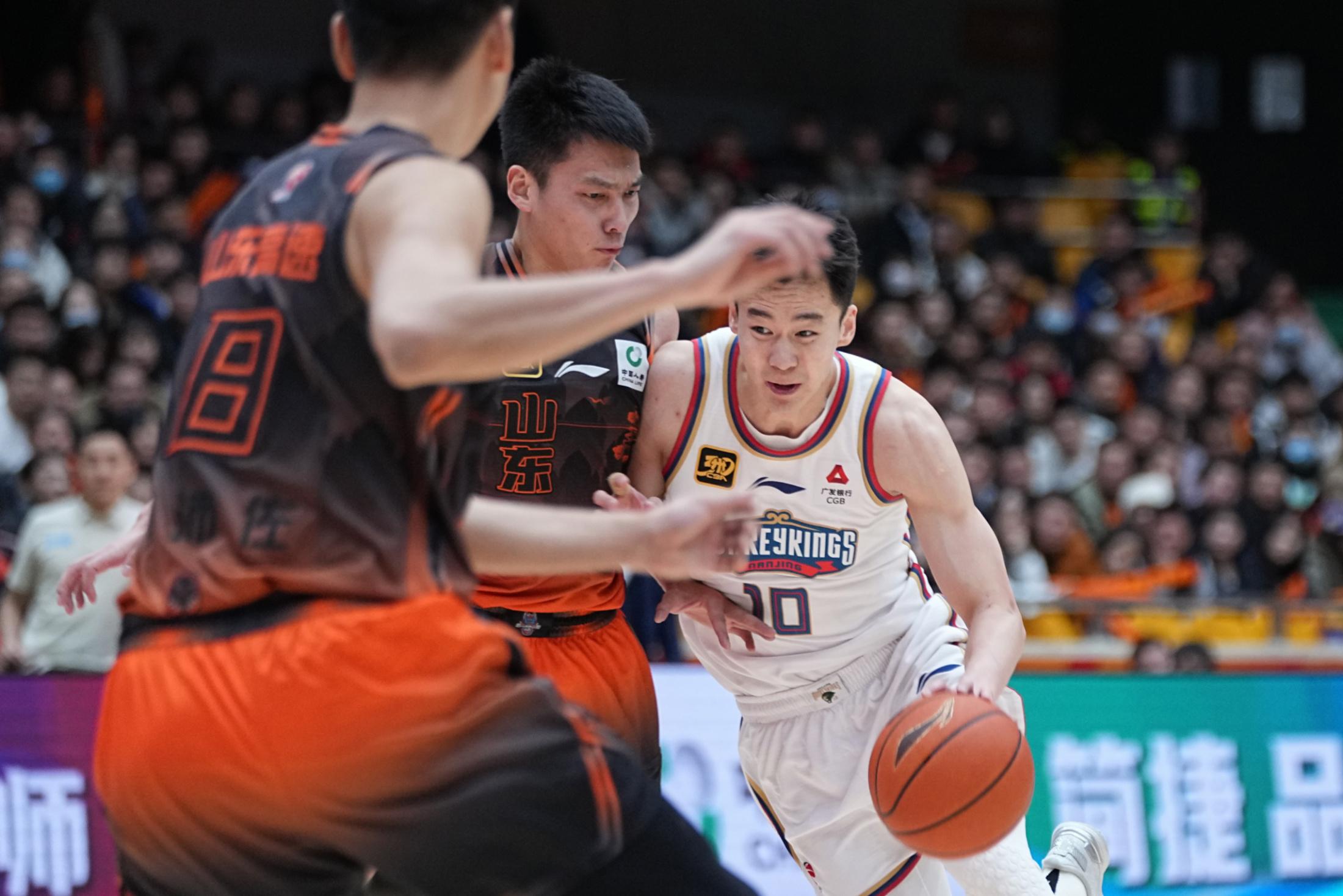 辽宁队遭遇惨败，重整旗鼓迎战未来的简单介绍