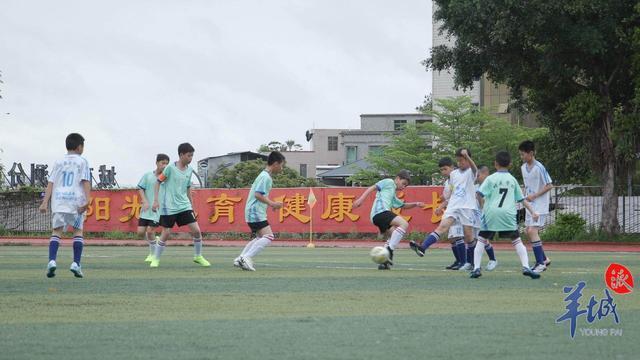 包含热血拼搏!女子足球比赛全程扣人心弦的词条 包含热血拼搏!女子足球比赛全程扣人心弦的词条