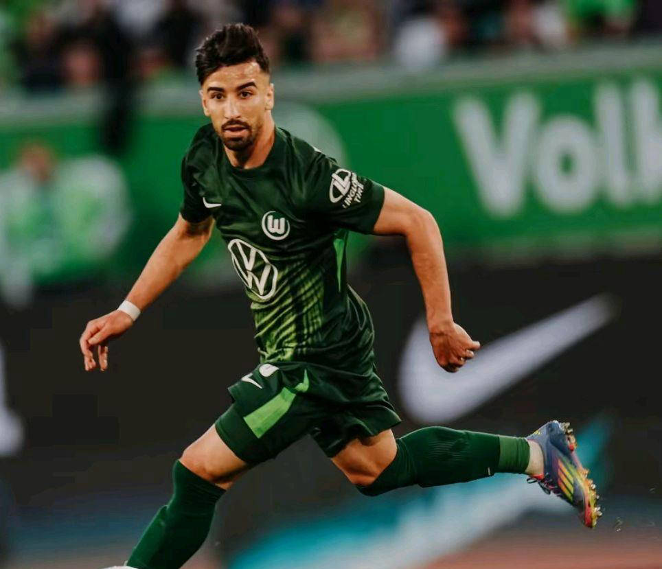 欧洲国家足球赛事激战连连，顶级强队积极备战的简单介绍