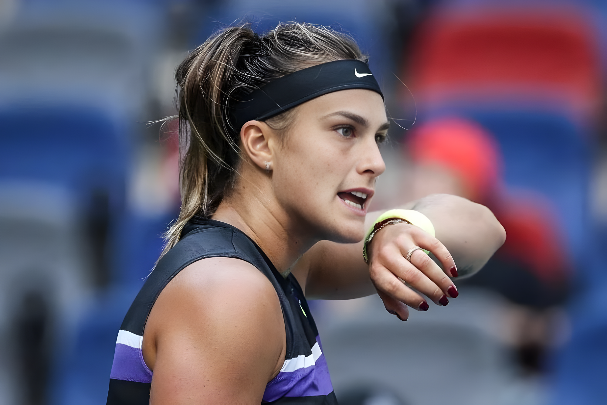 澳大利亚选手创造新纪录,夺得冠军 澳大利亚选手创造新纪录,夺得冠军