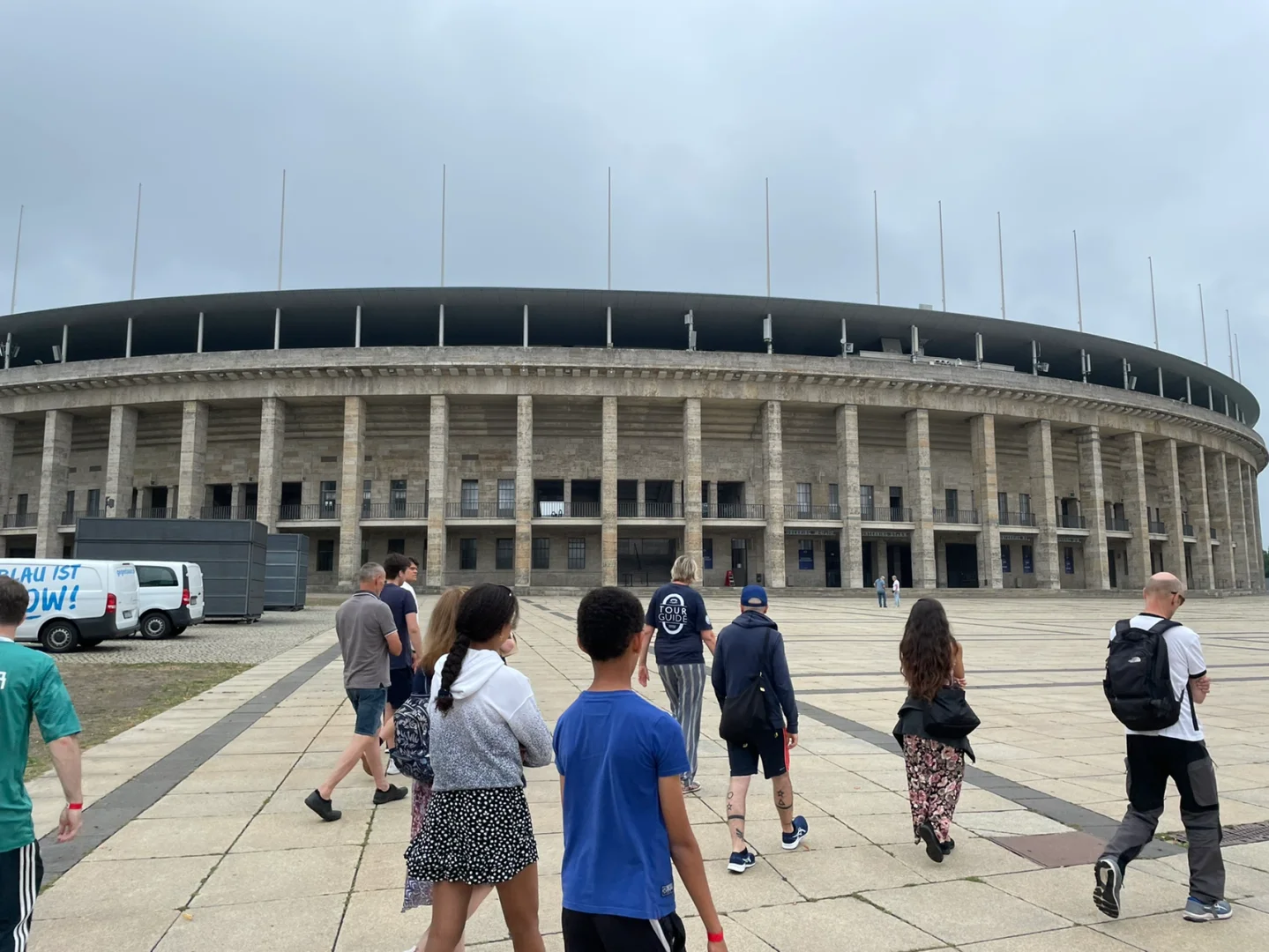 柏林赫塔大胜保级重任，壮志凌云前行的简单介绍