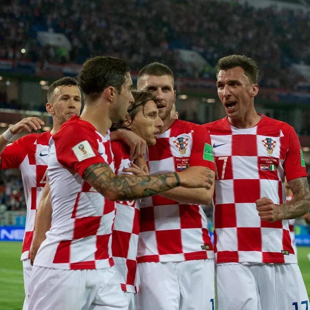 实力对抗，欧预赛强队交锋，胜负未定的简单介绍