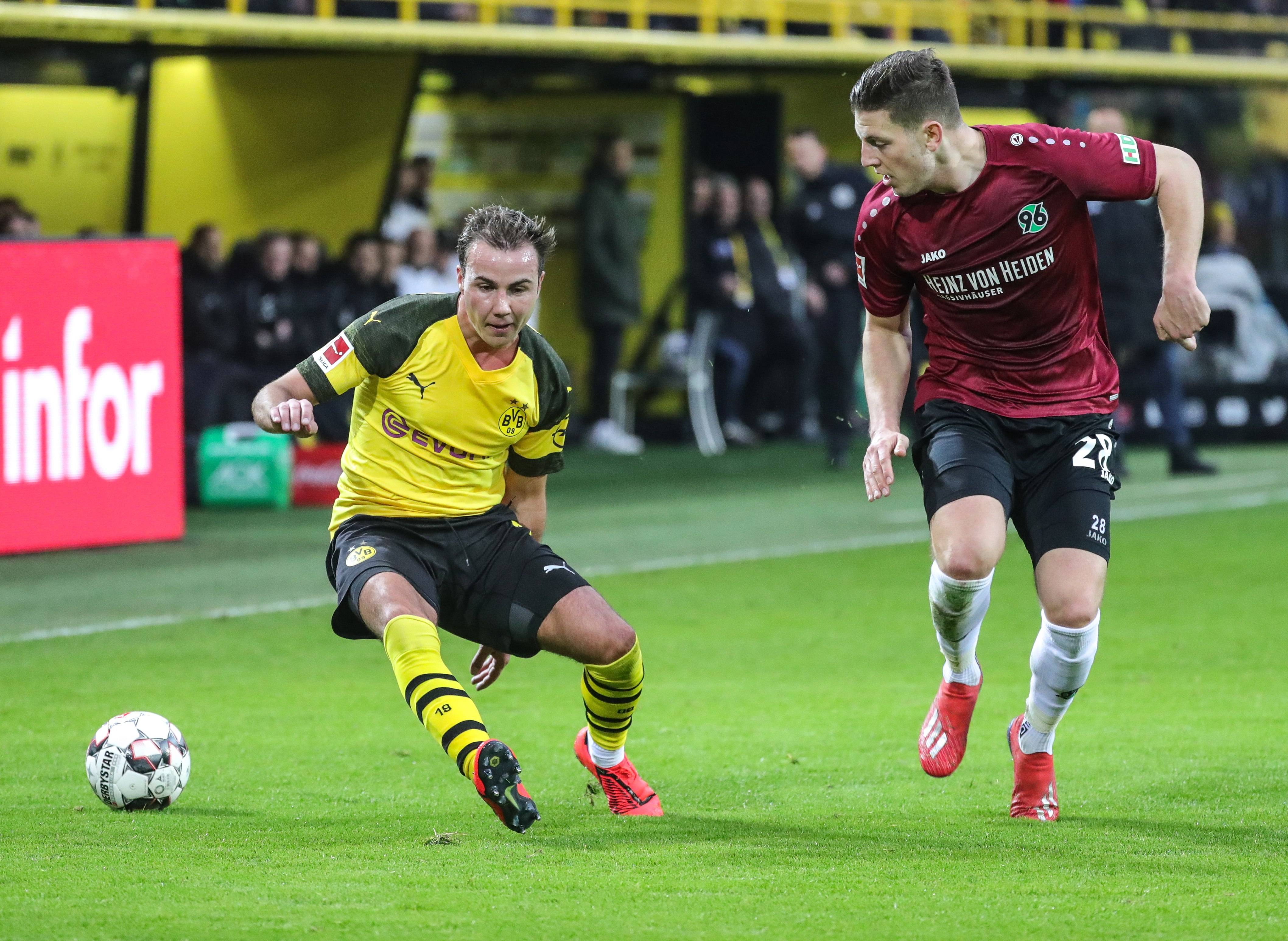 利兹联士气高昂,争取在客场击败对手的简单介绍 利兹联士气高昂,争取在客场击败对手的简单介绍