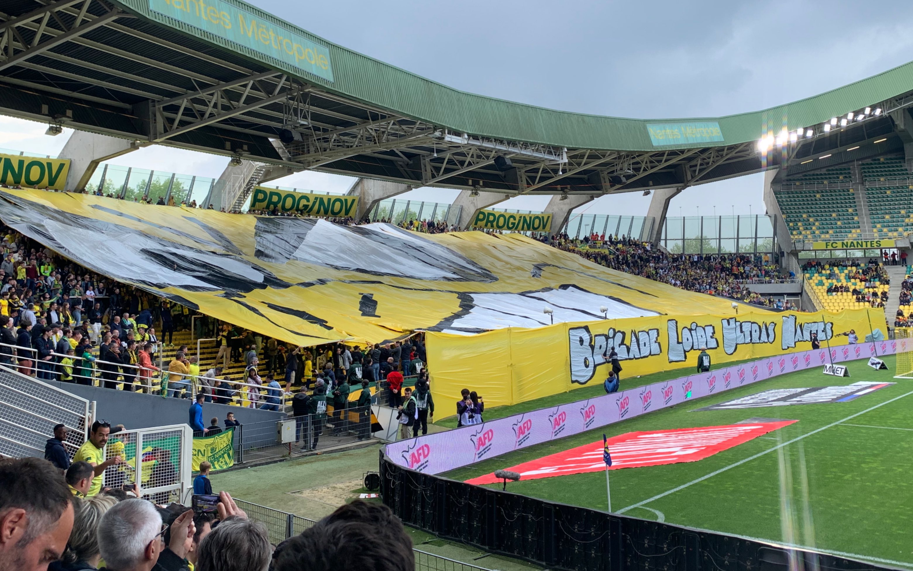 波尔多球队在比赛中实现逆转 波尔多球队在比赛中实现逆转