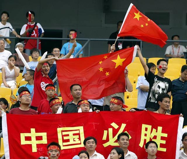 勇士在亚洲杯中绝杀AC米兰，出线形势明朗的简单介绍