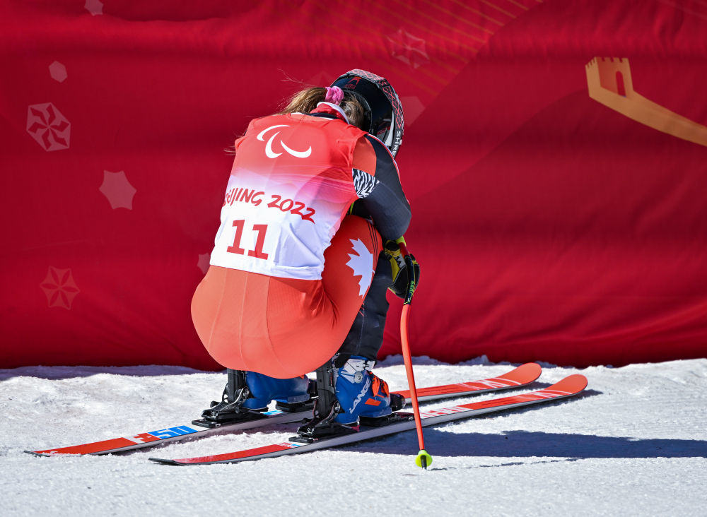 包含瑞典女子冬季选手夺金雪中送碧，实现梦想的词条