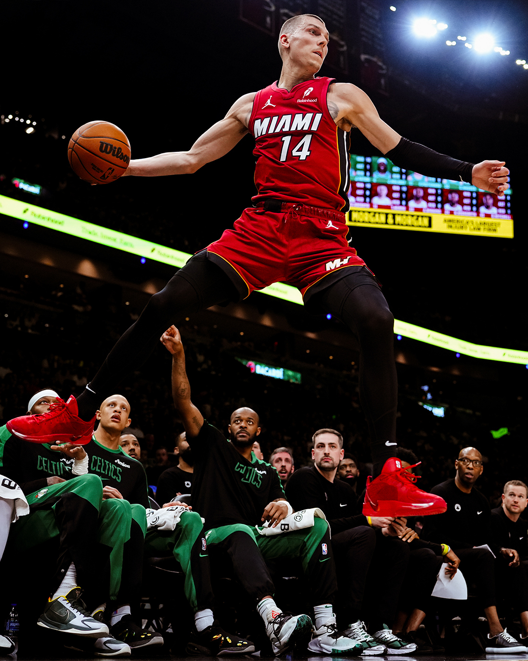 热火胜尼克斯,NBA比赛近期曝光细节 热火胜尼克斯,NBA比赛近期曝光细节