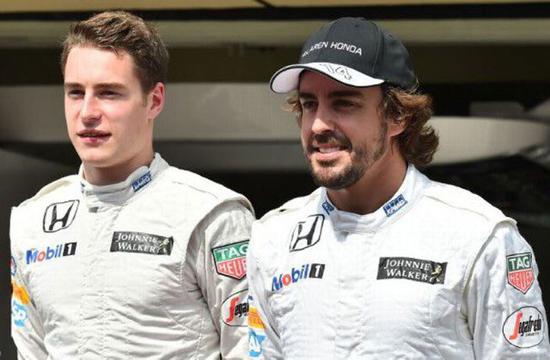 雷诺车队逆转阿斯顿马丁，佩雷兹带队取胜