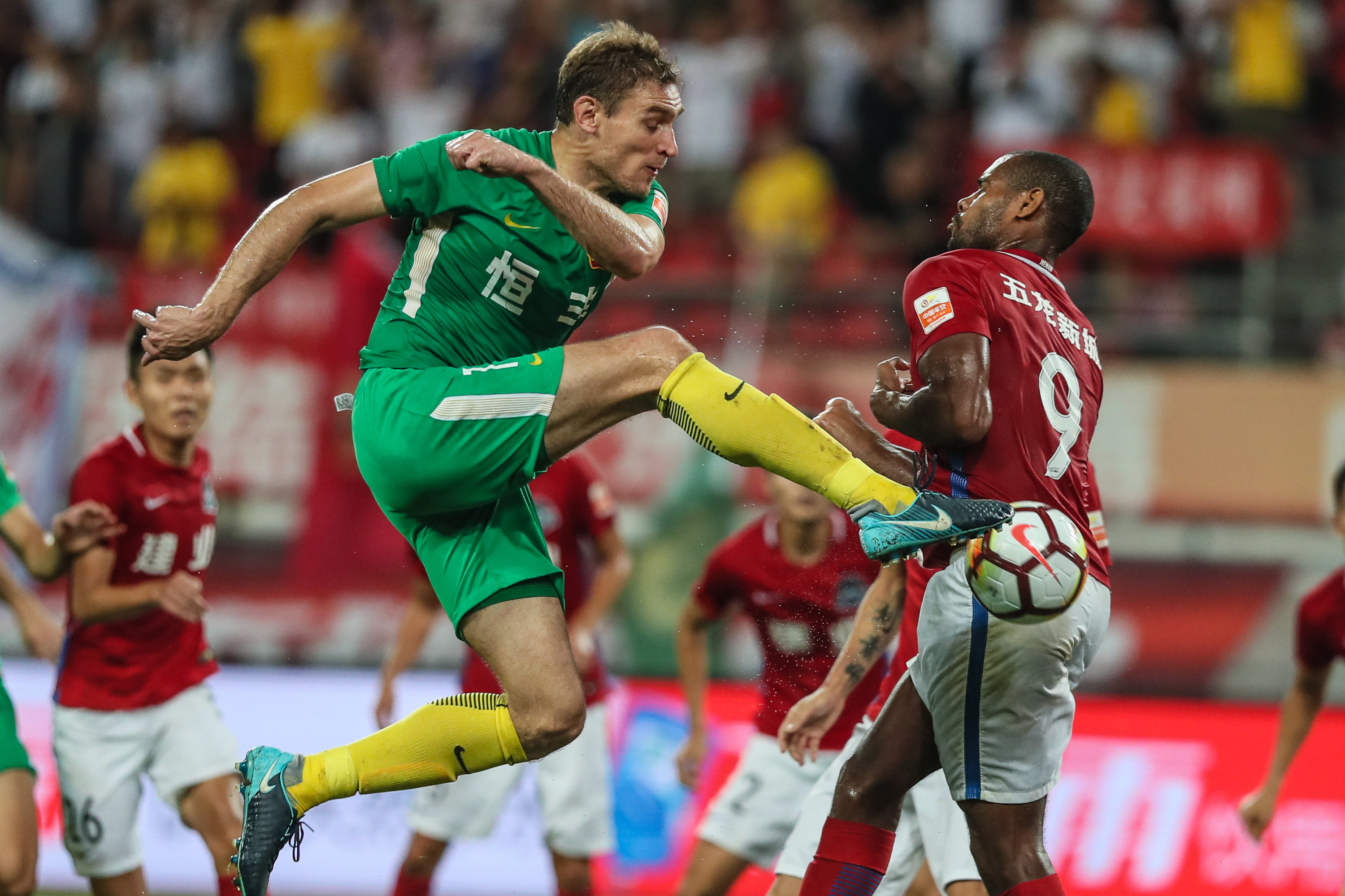 河南建业客场战平贵州恒丰智诚