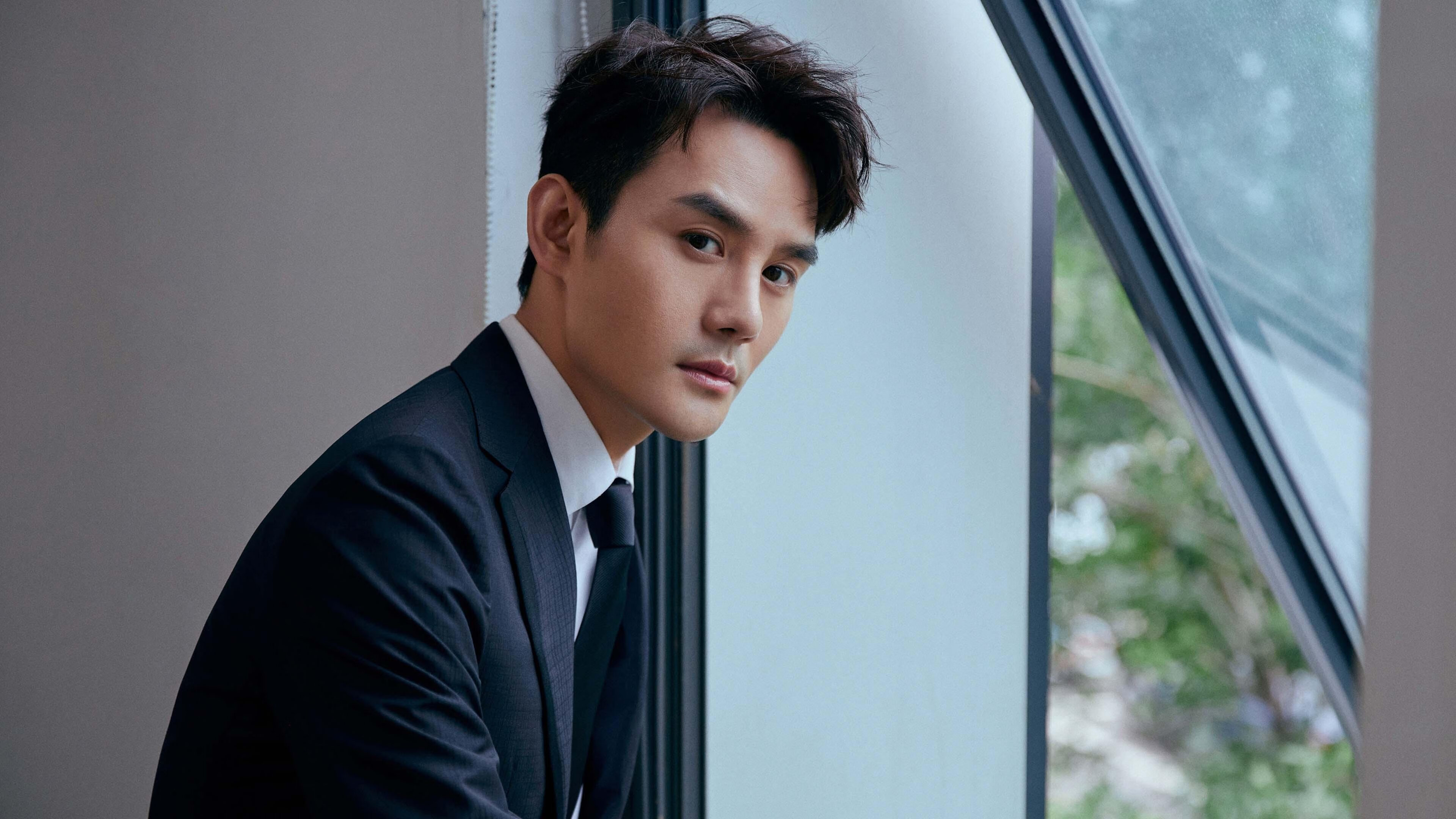 浓眉末节觉醒19分惊天逆转！独行侠窒息防守逼出绿军18失误决胜东决