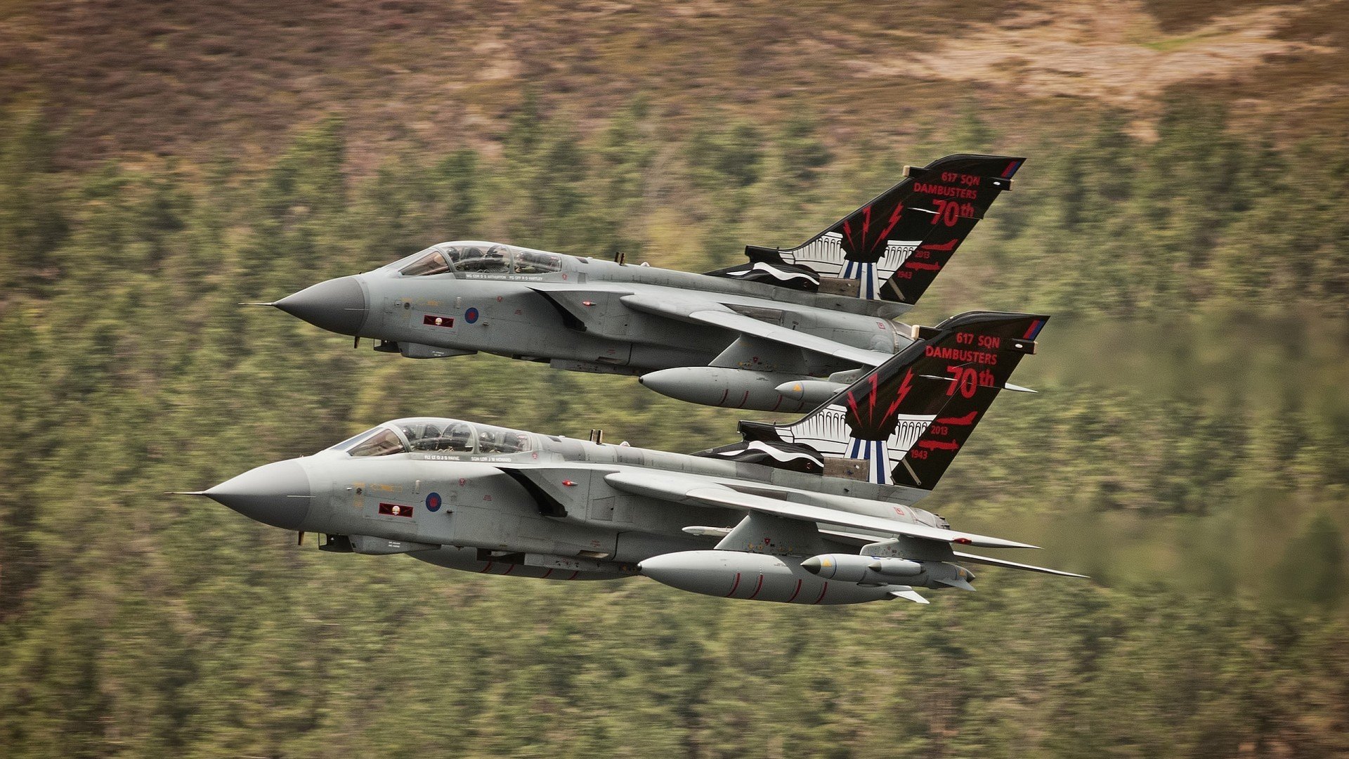 金色救赎,范戴克头球制胜,曼城逆转尼斯书写绿茵传奇