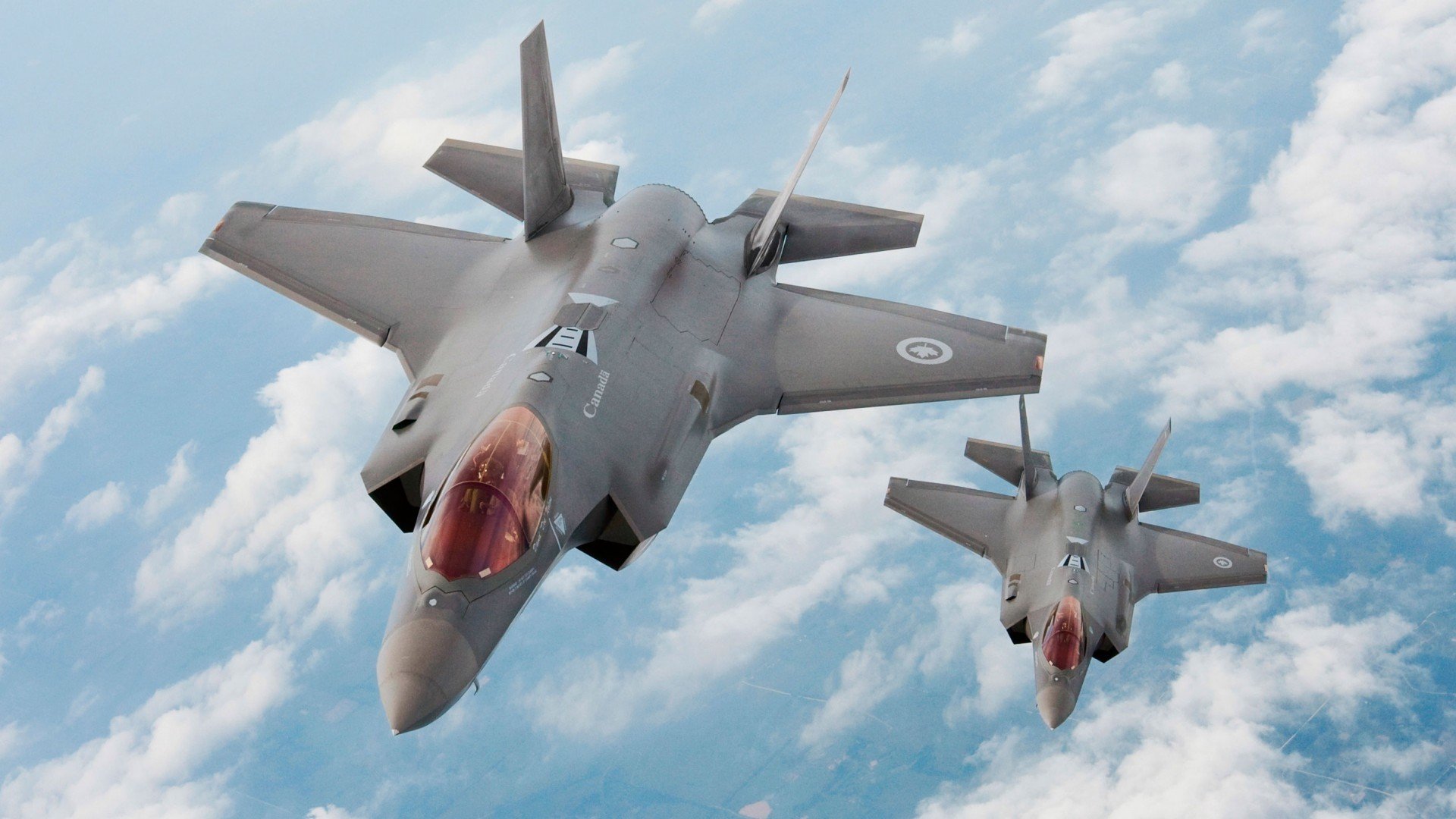 跨界竞技场，拜仁火力全开压制比利时，卡瓦哈尔F1街道赛称王