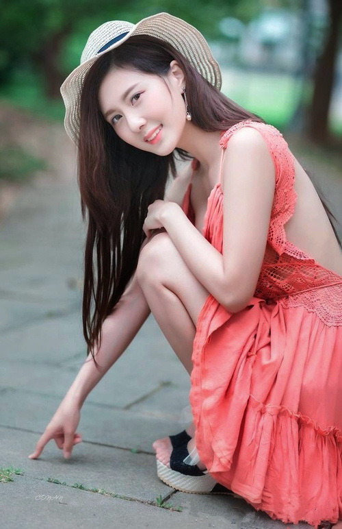 卡瓦哈尔主导战局,哥伦比亚艺术足球的锋利刀锋
